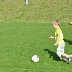 4 fußballbegeisterte Talente