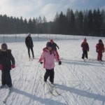 zu Beginn nur mit einem Ski